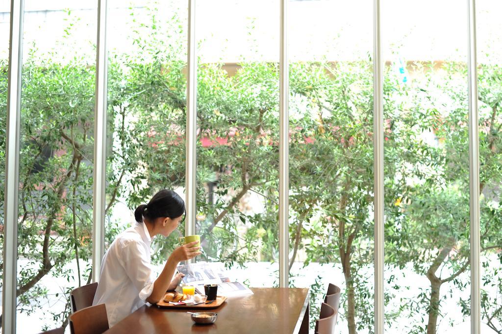 7 Days Hotel Plus Kochi  Bagian luar foto